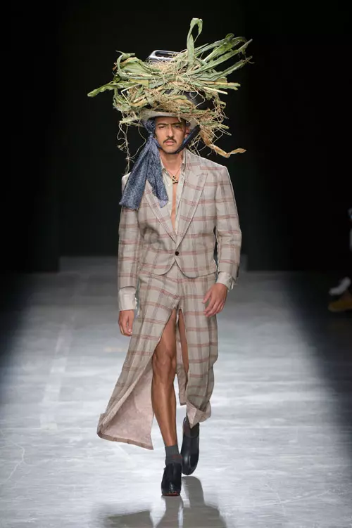 Vivienne Westwood colectia primavara - vara 2017 (47)