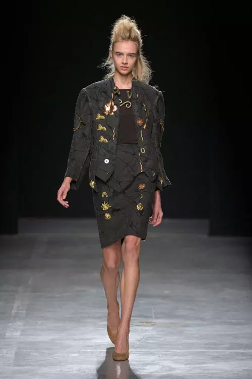 Vivienne Westwood colectia primavara - vara 2017 (52)