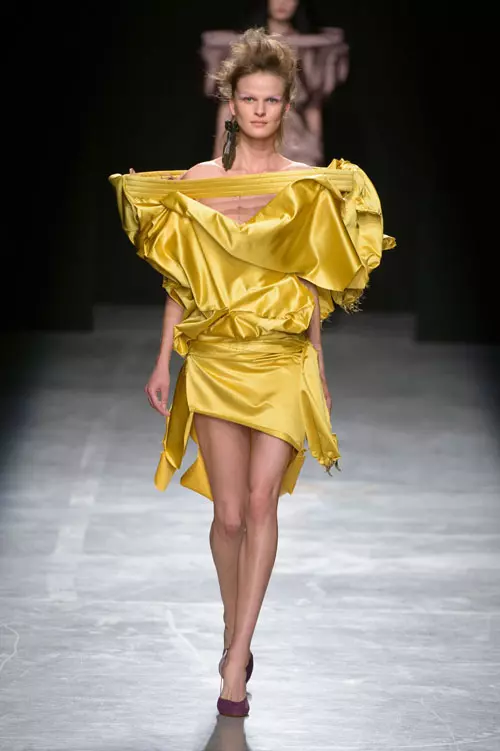 Vivienne Westwood colectia primavara - vara 2017 (57)