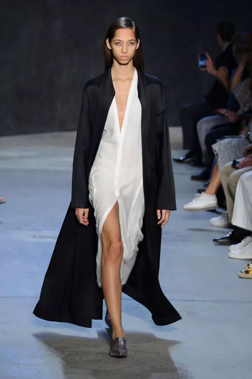 Narciso Rodriguez colectia primavara-vara 2017 (26)