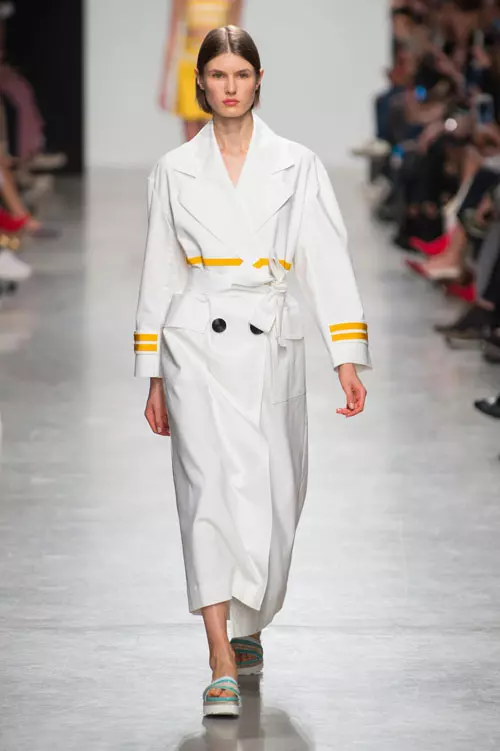 Valentin Yudashkin colectia primavara-vara 2018 (2)