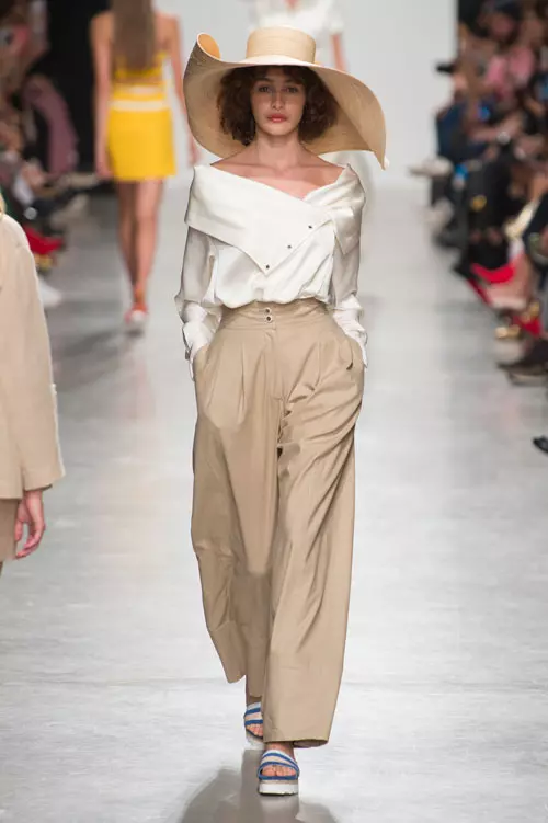 Valentin Yudashkin colectia primavara-vara 2018 (5)