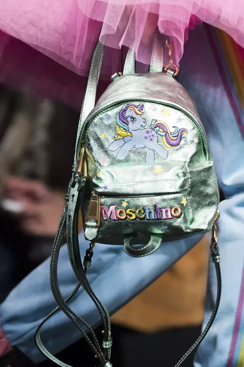 Moschino colecția primăvară-vară 2018 accesorii (12)