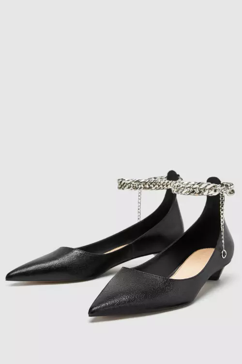 Balerini din piele ecologică cu detalii metalice, Zara, 129,90 lei