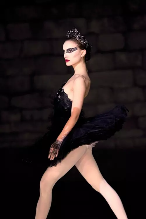 Nina Sayers (Natalie Portman) în filmul `Black Swan` din 2010