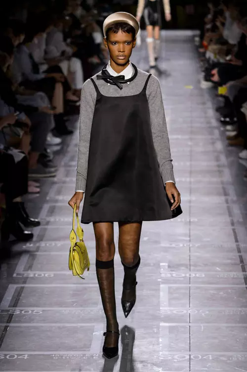 Prada colecția primăvară-vară 2019 (13)