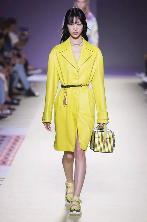 Versace colecția primăvară-vară 2019 (34)