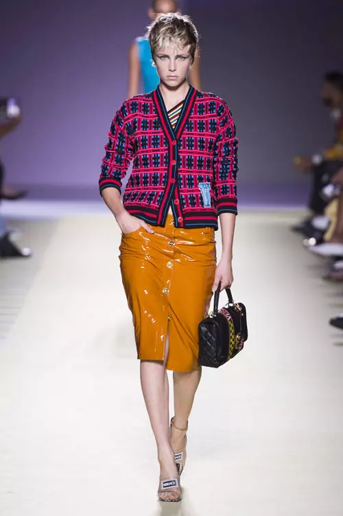 Versace colecția primăvară-vară 2019 (6)