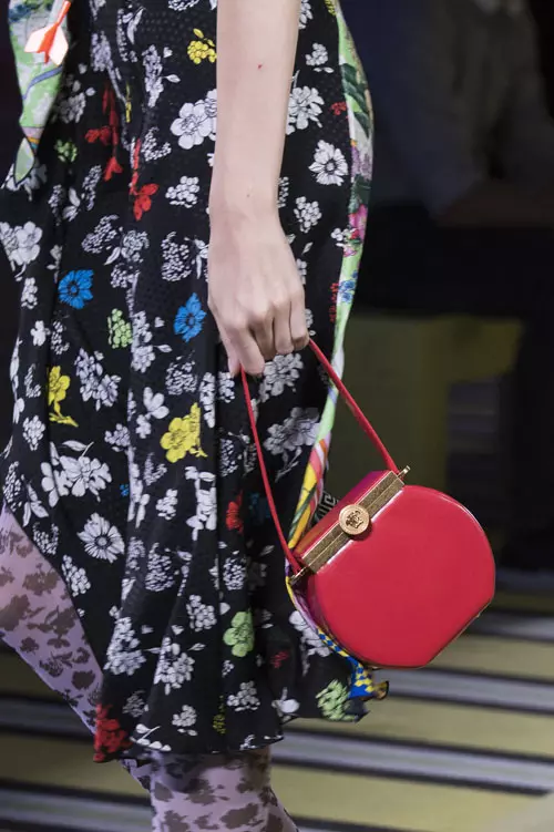 Versace colecția primăvară-vară 2019 accesorii (37)