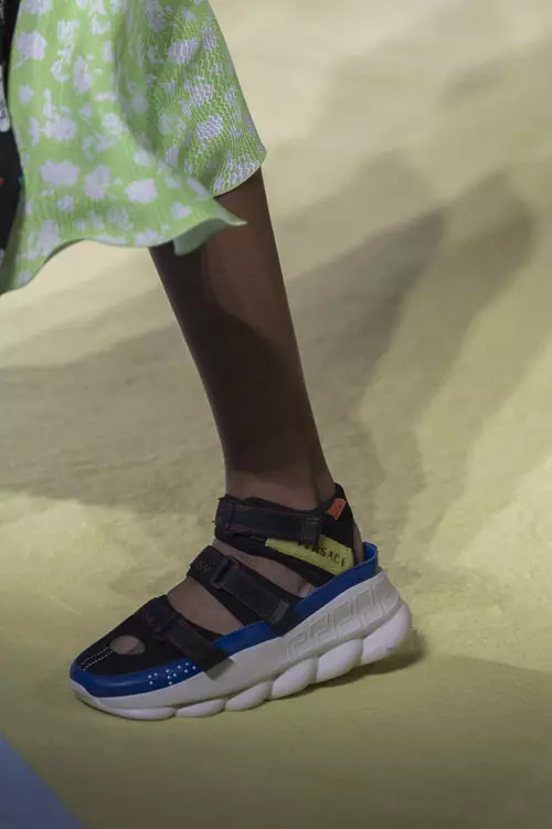 Versace colecția primăvară-vară 2019 accesorii (9)