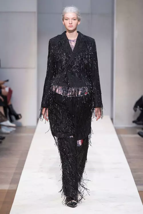 Comme des Garcons primăvară-vară 2019 (1)