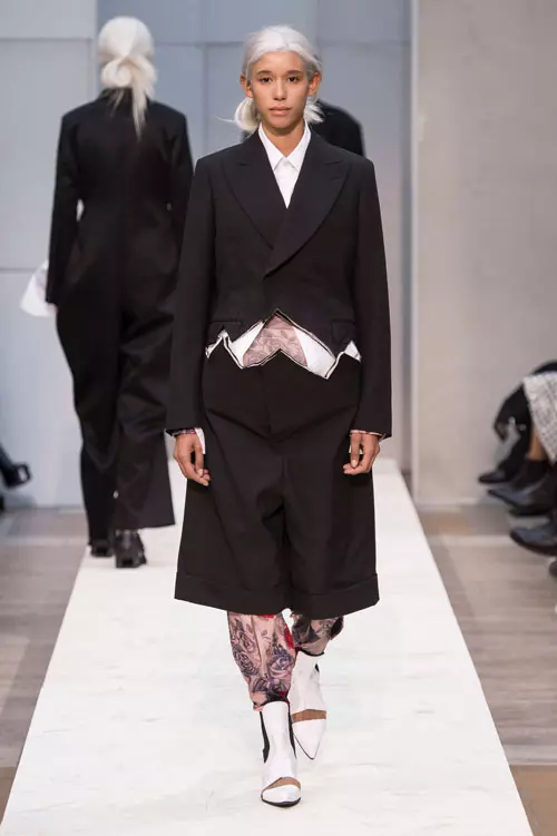 Comme des Garcons primăvară-vară 2019 (27)