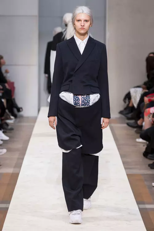 Comme des Garcons primăvară-vară 2019 (29)