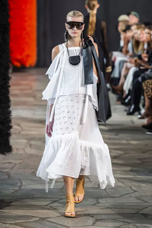 Loewe colecția primăvară-vară 2019 (52)