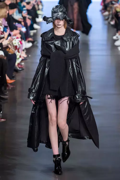 Maison Margiela colecția primăvară-vară 2019 (18)