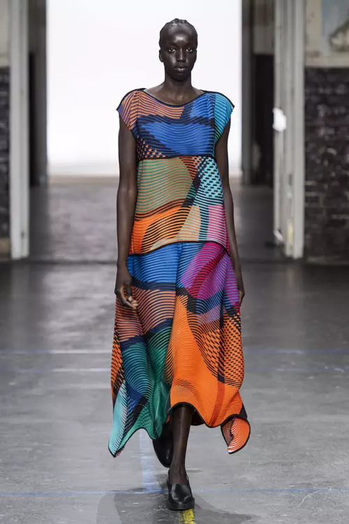 Issey Miyake colecția toamnă-iarnă 2019-2020 (32)