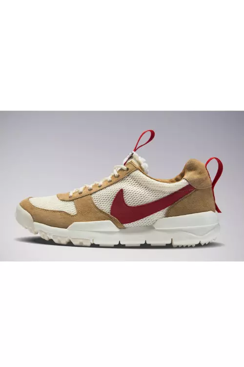 Modele care se vor lansa în 2020- Tom Sachs x Nike Mars Yard 2.0