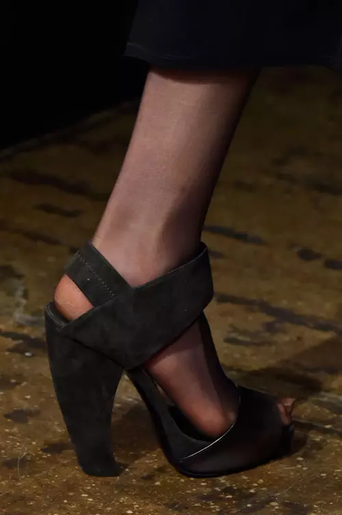 Donna Karan colectia toamna iarna 2015-2016 accesorii (10)