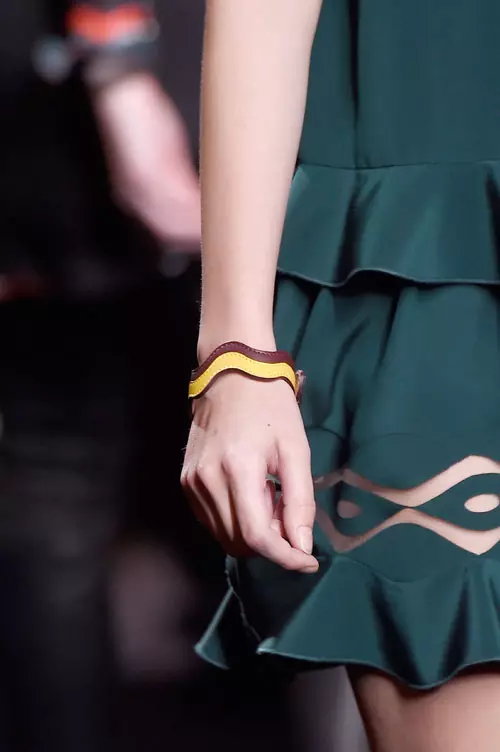 Fendi colectia toamna iarna 2016-2017 accesorii (16)