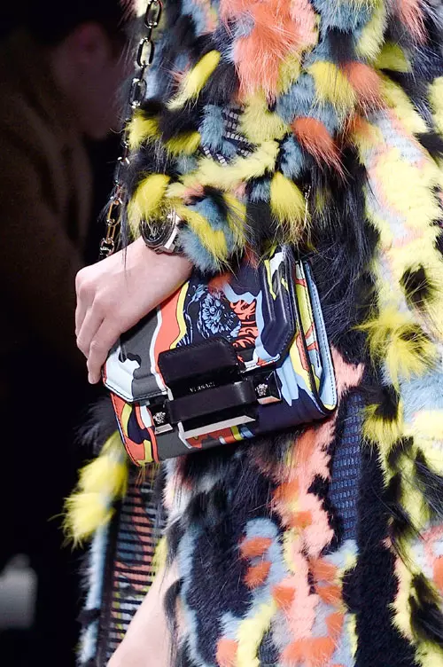 Versace colectia toamna iarna 2016-2017 accesorii (24)
