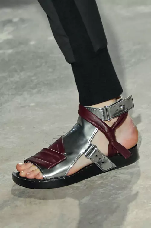 3.1 Phillip Lim colectia toamna iarna 2016-2017 accesorii (16)