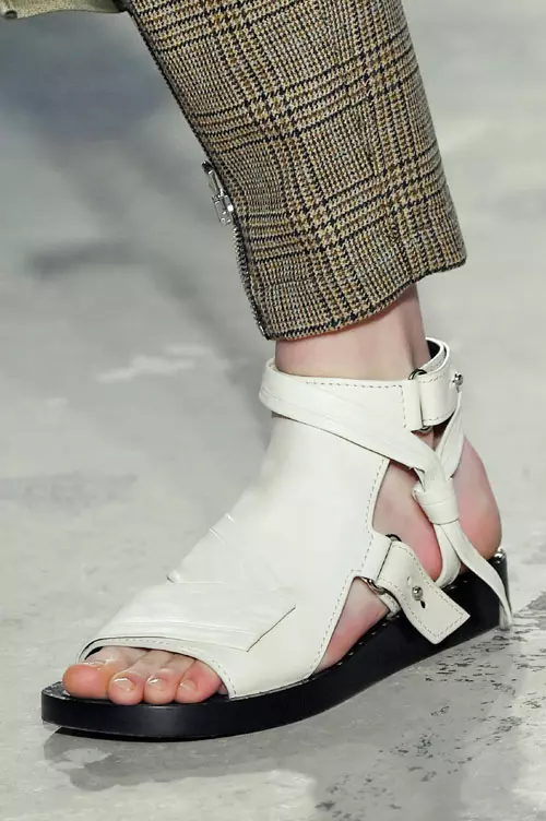 3.1 Phillip Lim colectia toamna iarna 2016-2017 accesorii (8)