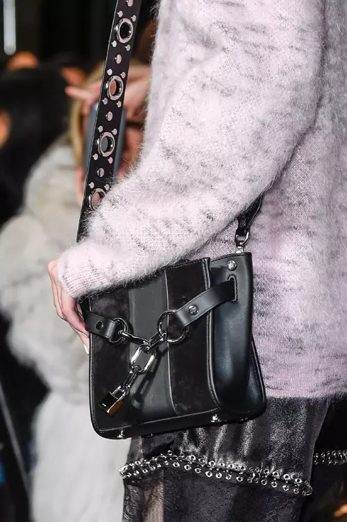 Alexander Wang colectia toamna iarna 2016-2017 accesorii (30)