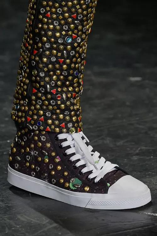 Jeremy Scott colectia toamna iarna 2016-2017 accesorii (43)