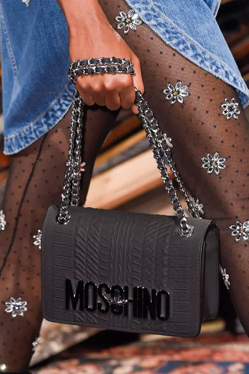 Moschino colectia toamna iarna 2016-2017 accesorii (34)