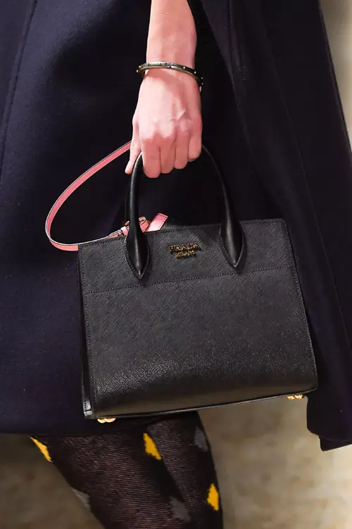 Prada colectia toamna iarna 2016-2017 accesorii (4)