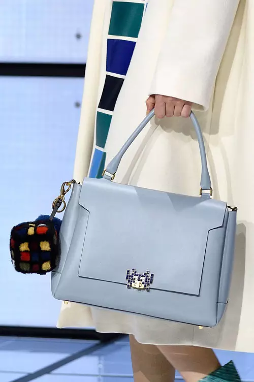 Anya Hindmarch colectia toamna iarna 2016-2017 accesorii (52)