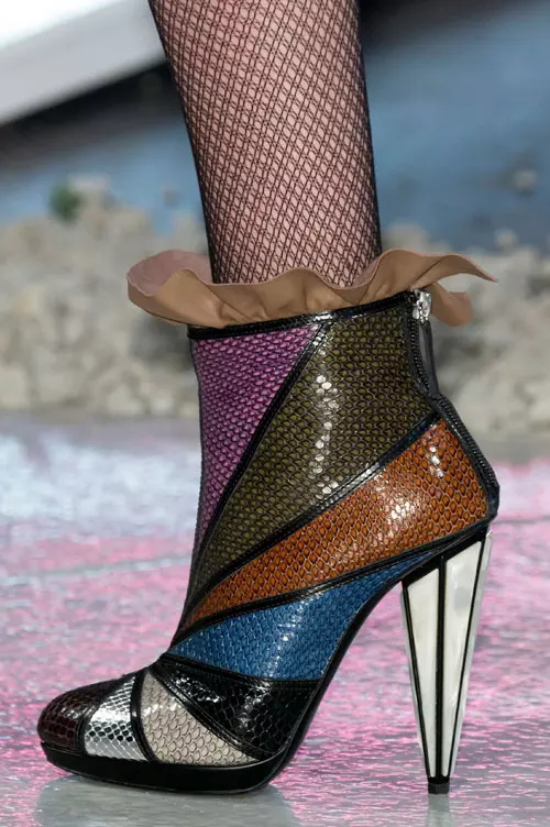 Rodarte colectia toamna iarna 2016-2017 accesorii (25)