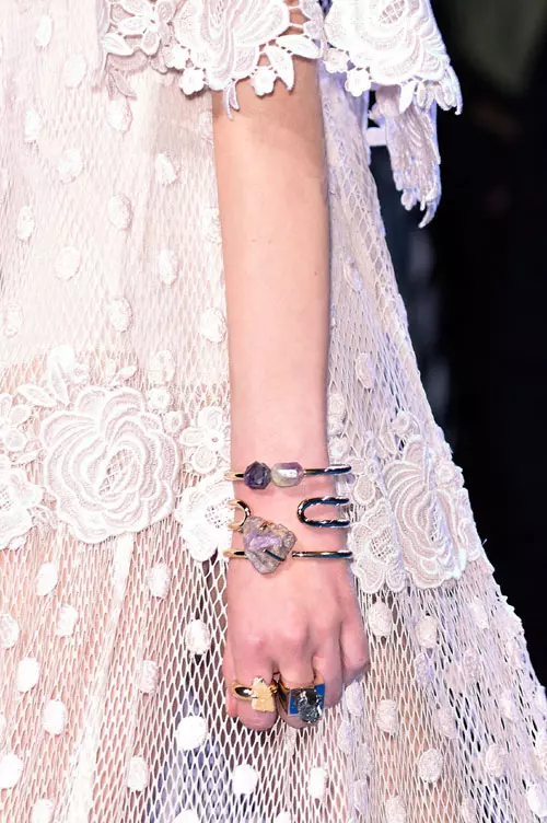 Elie Saab colectia toamna iarna 2016-2017 accesorii (34)