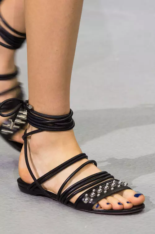 David Koma colectia primavara-vara 2017 accesorii (1)
