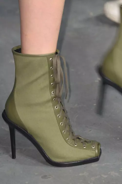 Versus colectia primavara-vara 2017 accesorii (13)