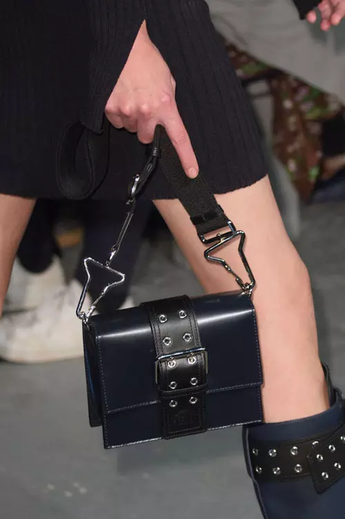 Versus colectia primavara-vara 2017 accesorii (4)