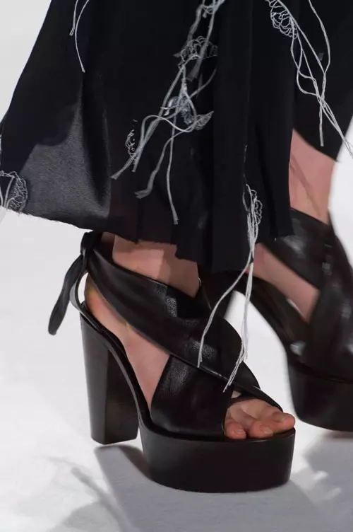Chalayan colectia primavara-vara 2017 accesorii (35)