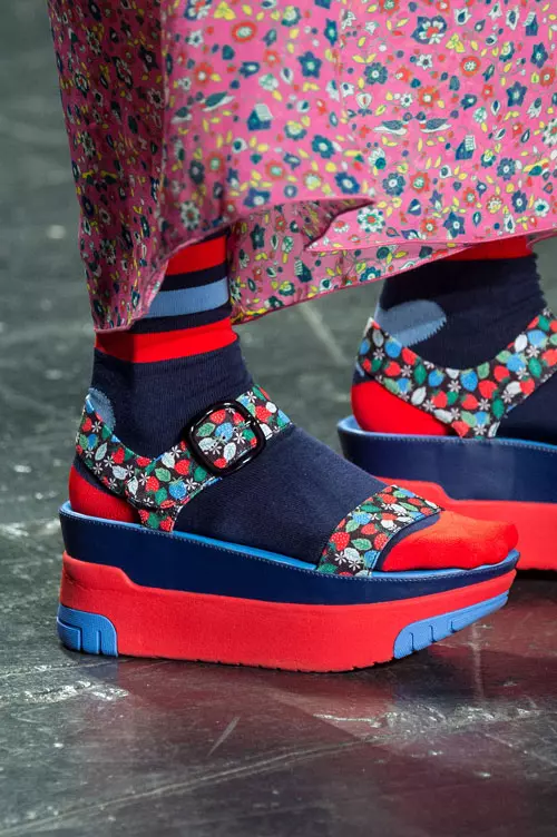 Anna Sui colectia primavara-vara 2017 accesorii (27)