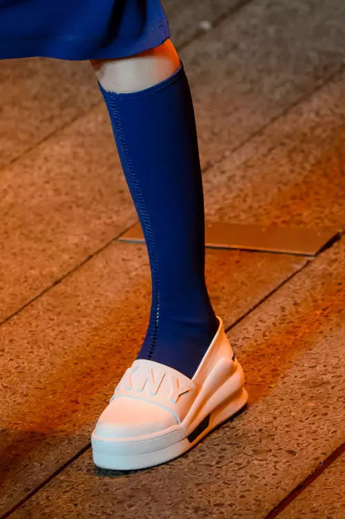 DKNY colectia primavara-vara 2017 accesorii (18)