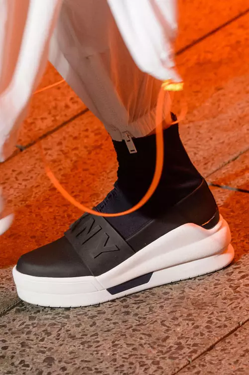 DKNY colectia primavara-vara 2017 accesorii (27)