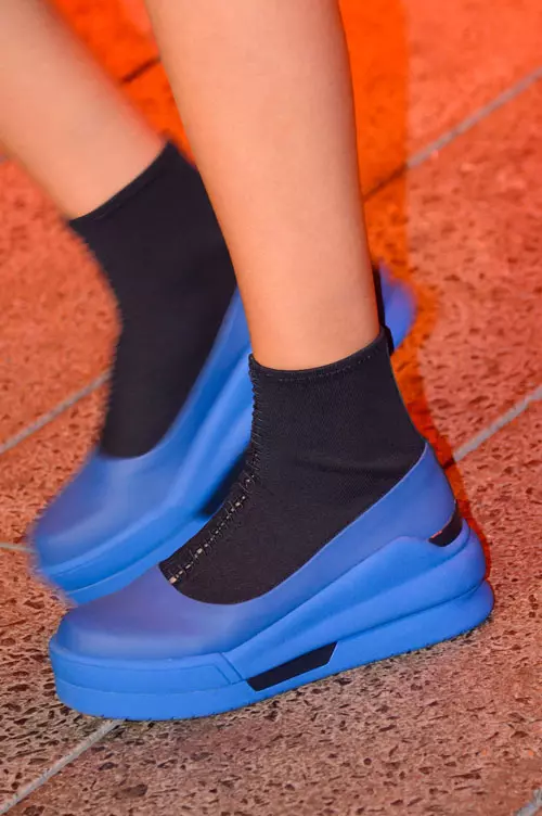 DKNY colectia primavara-vara 2017 accesorii (6)