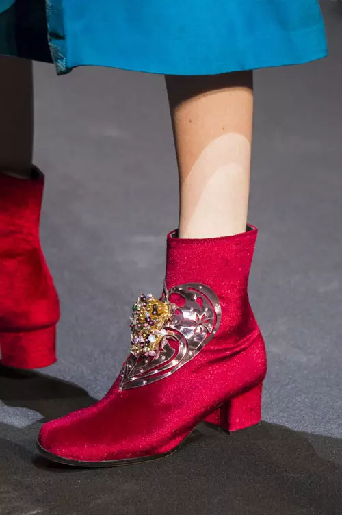 Manish Arora colectia toamna iarna 2017-2018 accesorii (1)