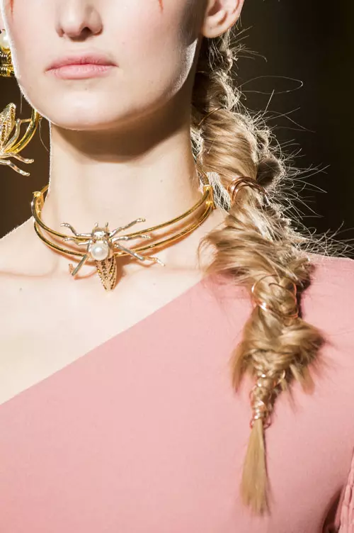 Christian Siriano colectia toamna-iarna 2017-2018 accesorii (5)