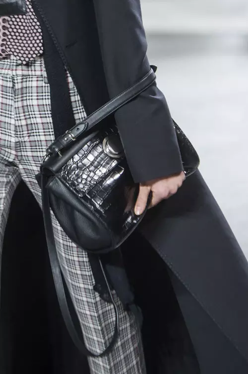 Giambattista Valli colecția toamnă-iarnă 2018-2019 accesorii (2)