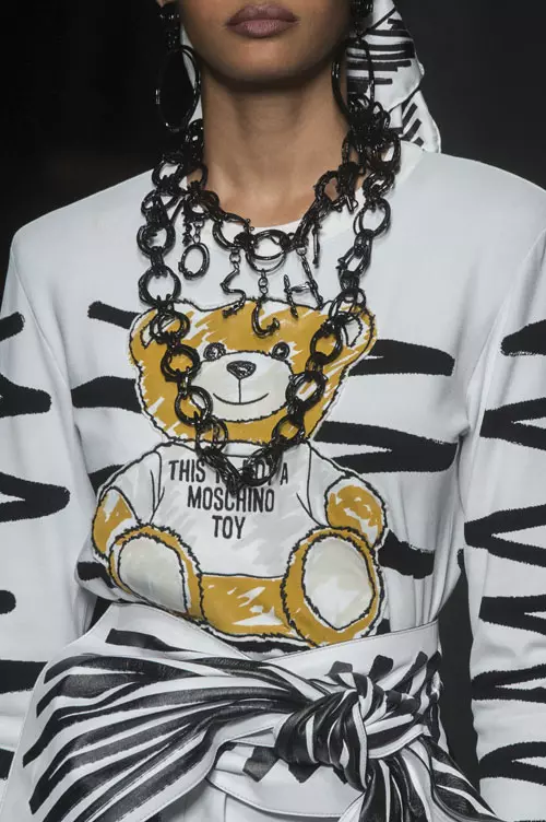 Moschino colecția primăvară-vară 2019 accesorii (33)
