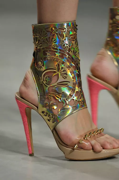 Manish Arora