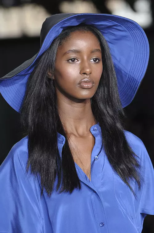 DKNY