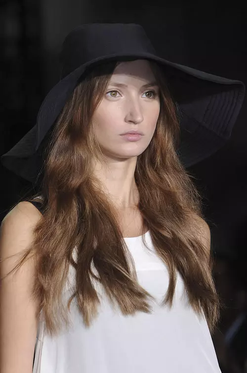 DKNY