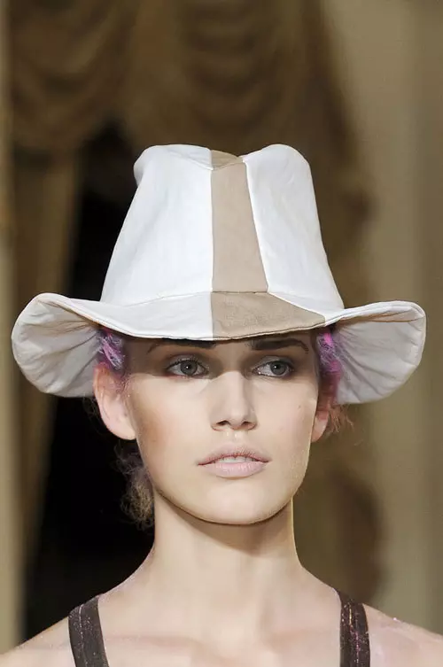 Thakoon