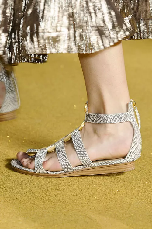 Thakoon